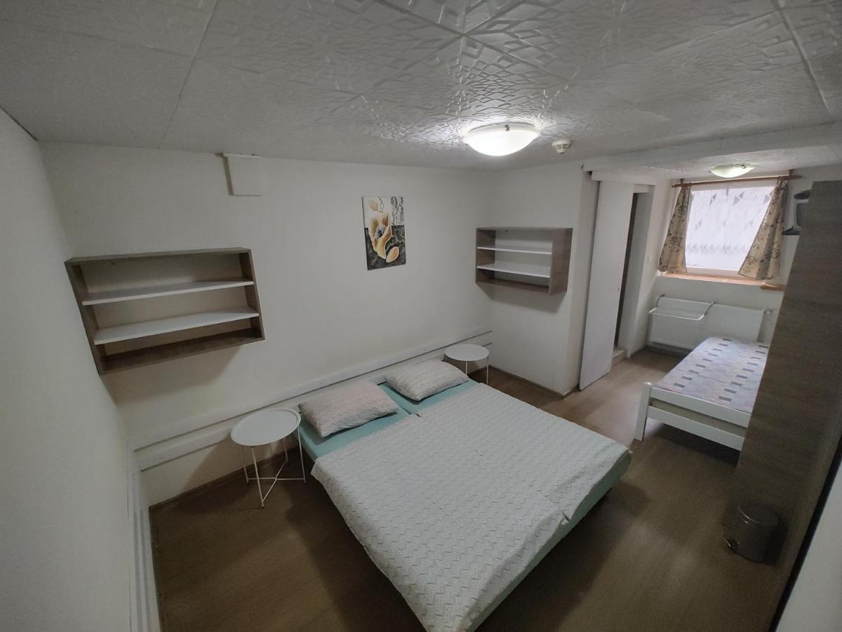 Motel Sofer Volkovce Exteriör bild